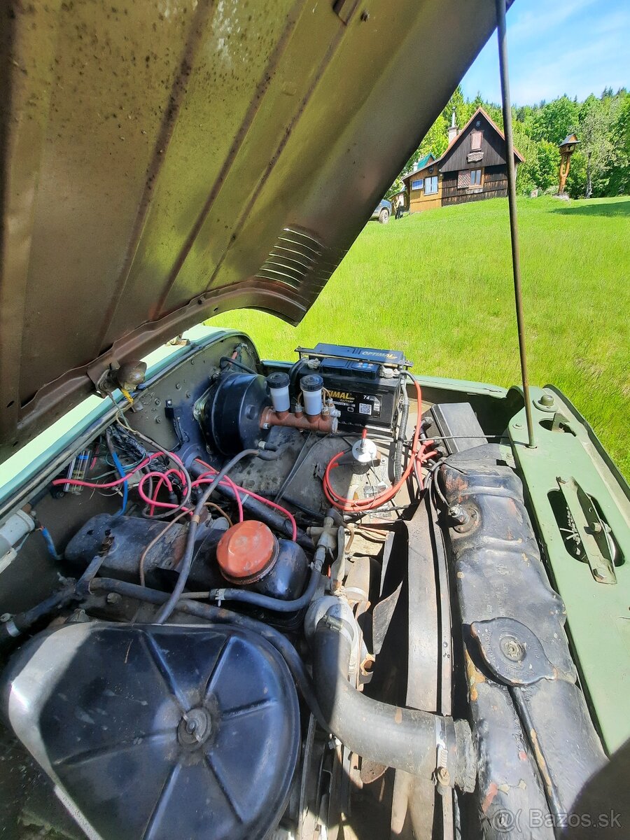 UAZ 469 2.4L Benzín - 17