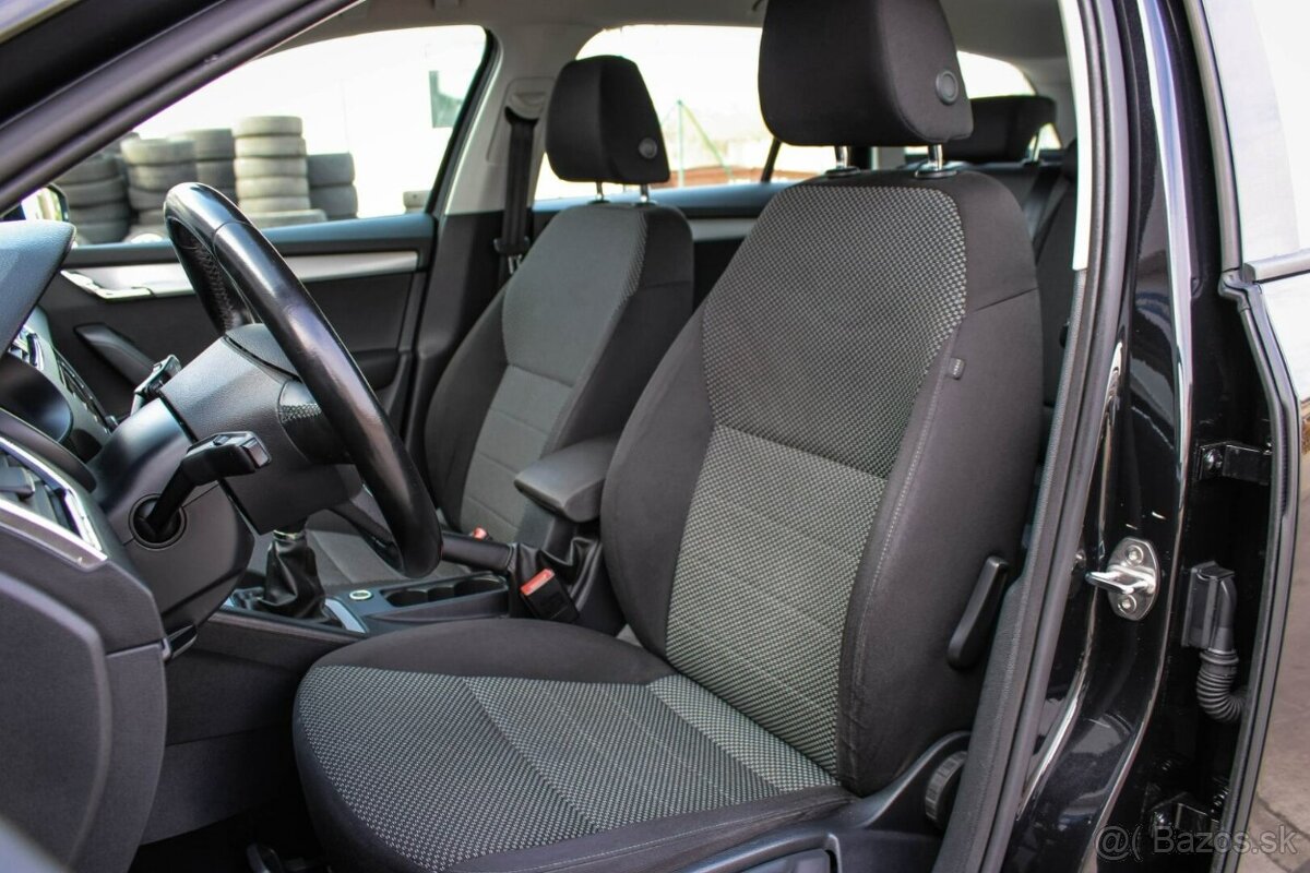 Škoda Octavia Combi 2.0 TDI JOY - 17