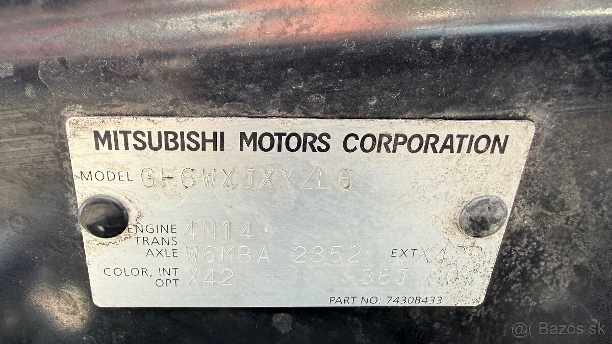 Mitsubishi Outlander 2.2 DI-D Intense - 17