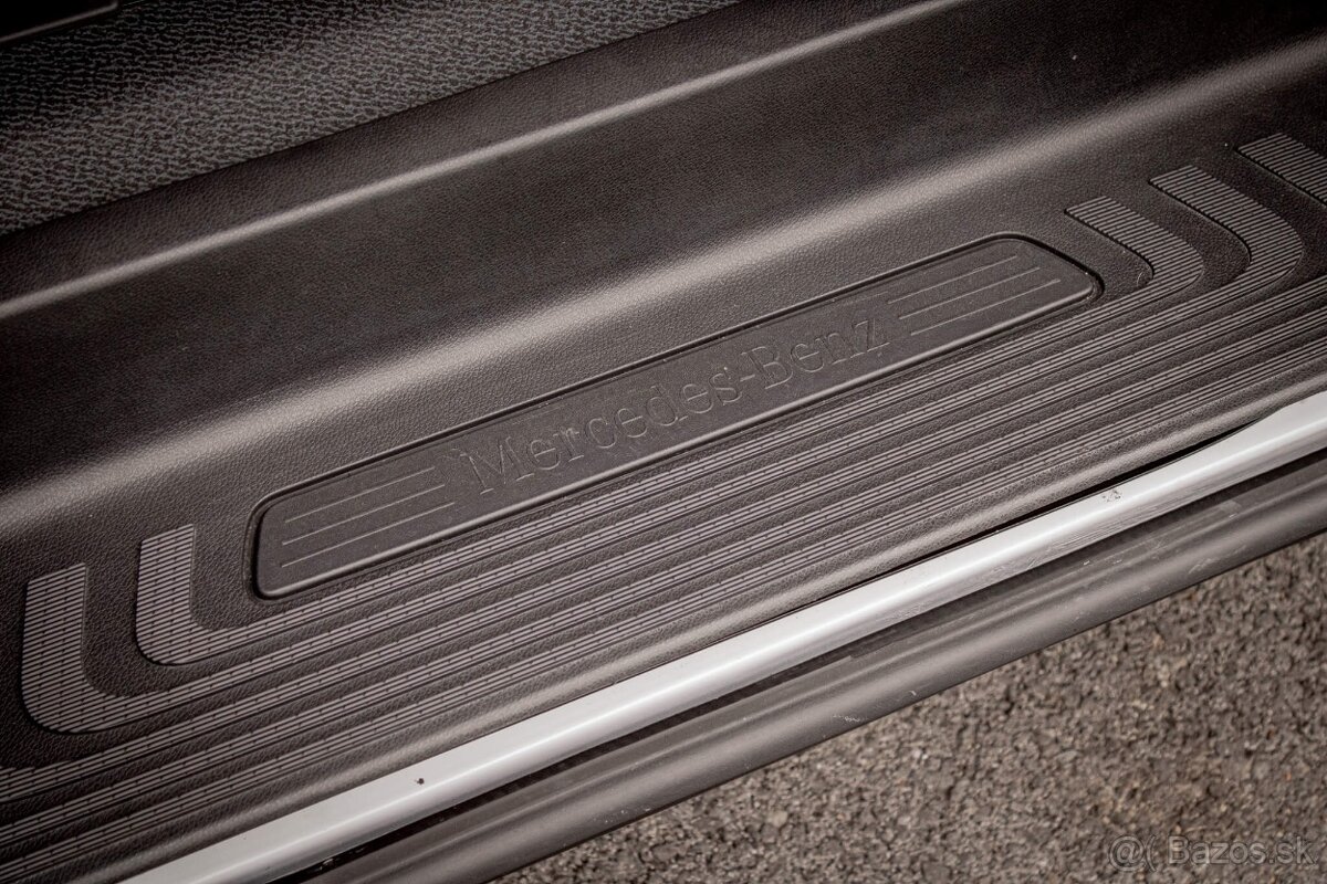 Mercedes-Benz Vito Tourer 114 CDI extralang Base RWD A/T - 17