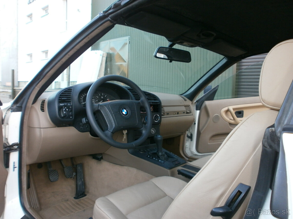 BMW 318i CABRIO E36 - 17