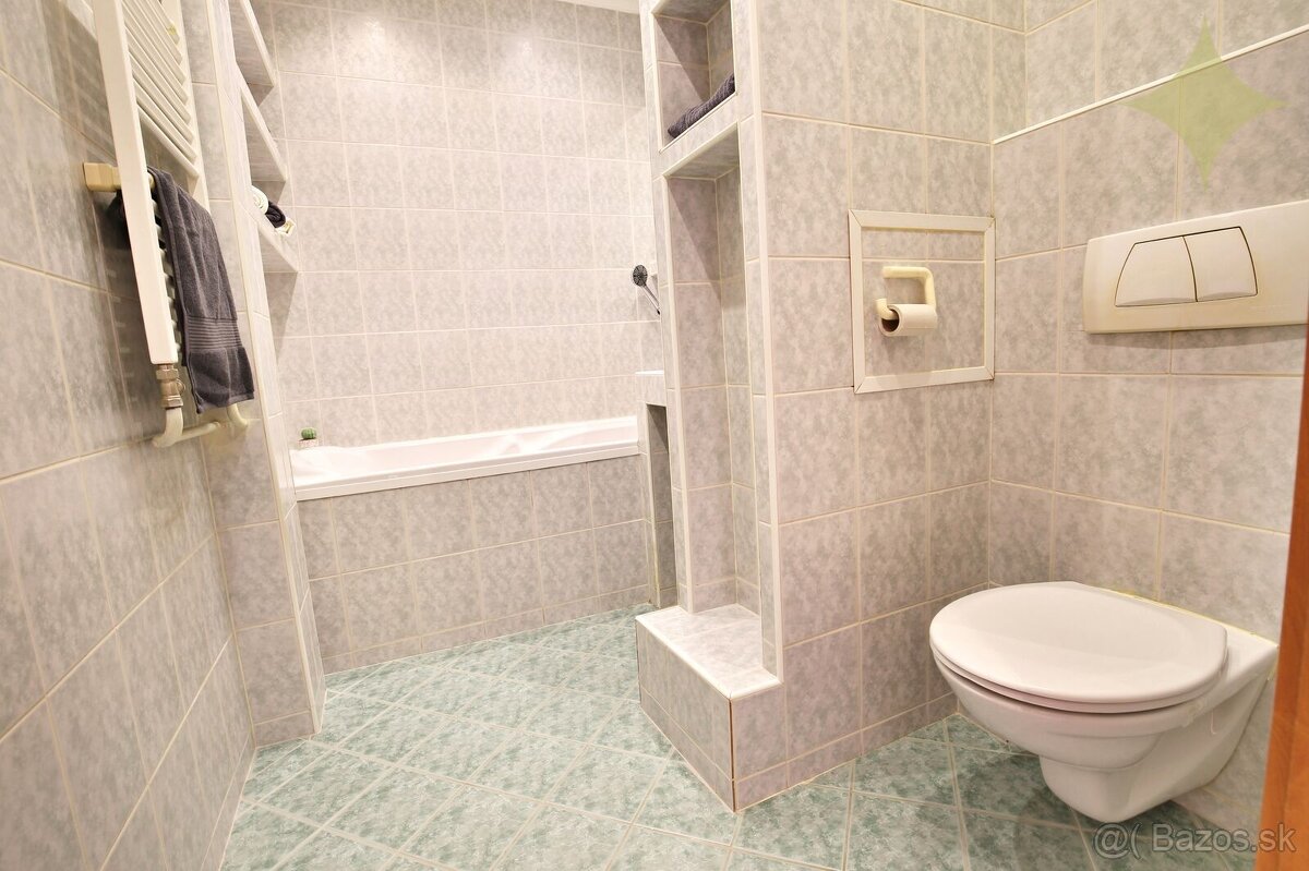 Na prenájom 2-izbový byt v Ružinove - 17