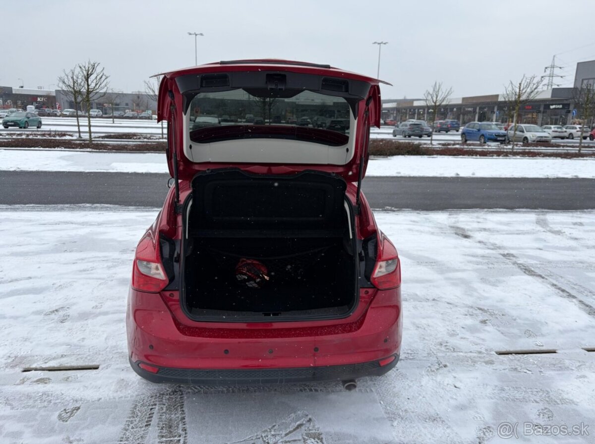 Ford Focus 1.6 EB 110kw TOP VÝBAVA - 17