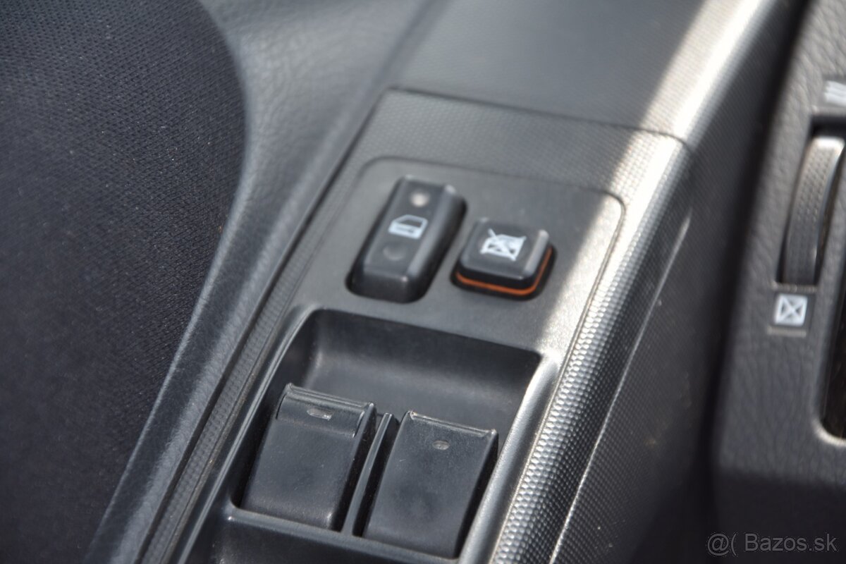 Toyota Corolla Verso 2.0 D-4D Base - 17