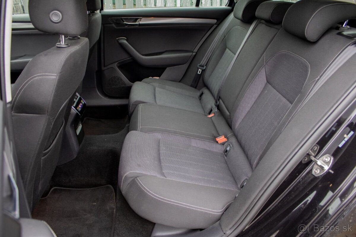 Škoda Superb Combi 2.0 TDI Style DSG - 17