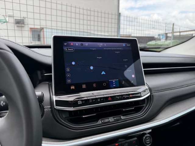 Jeep Compass 1.3 Turbo PHEV Limited, 2021 rok - 17