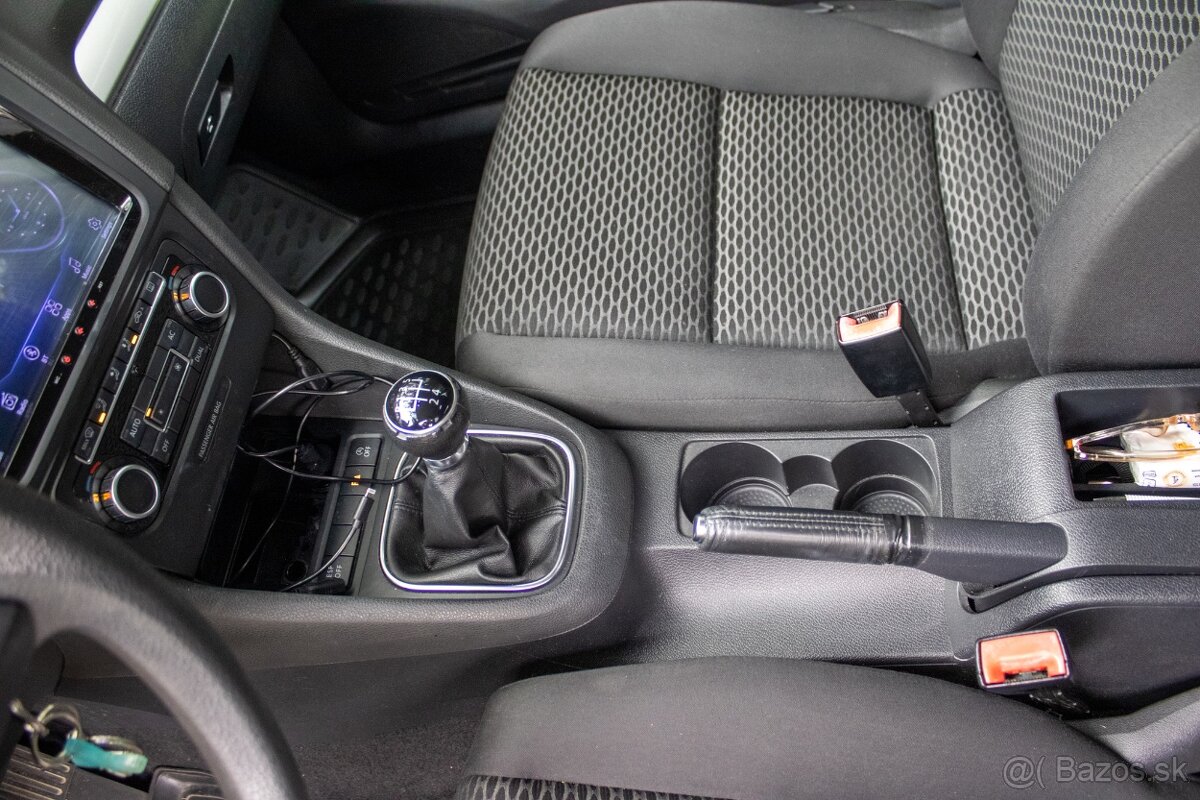 Volkswagen GOLF 1,6 TDI 77KW 6MT - 17