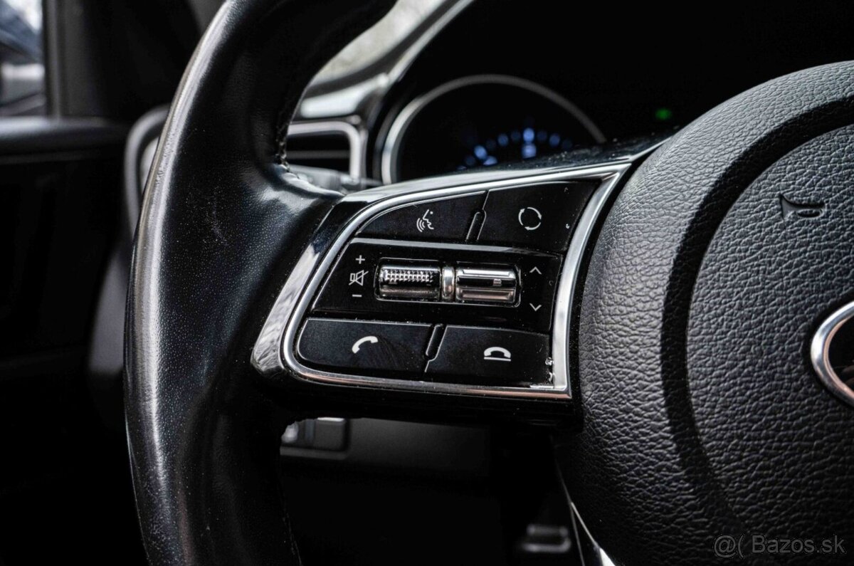 Kia Ceed 1.6 CRDi mHEV Gold A/T - 17