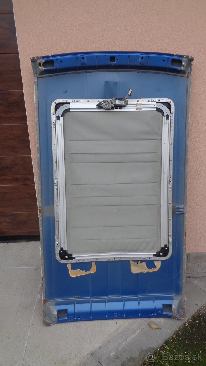 Suzuki Jimny časti karosérie + elektrická strecha - 17