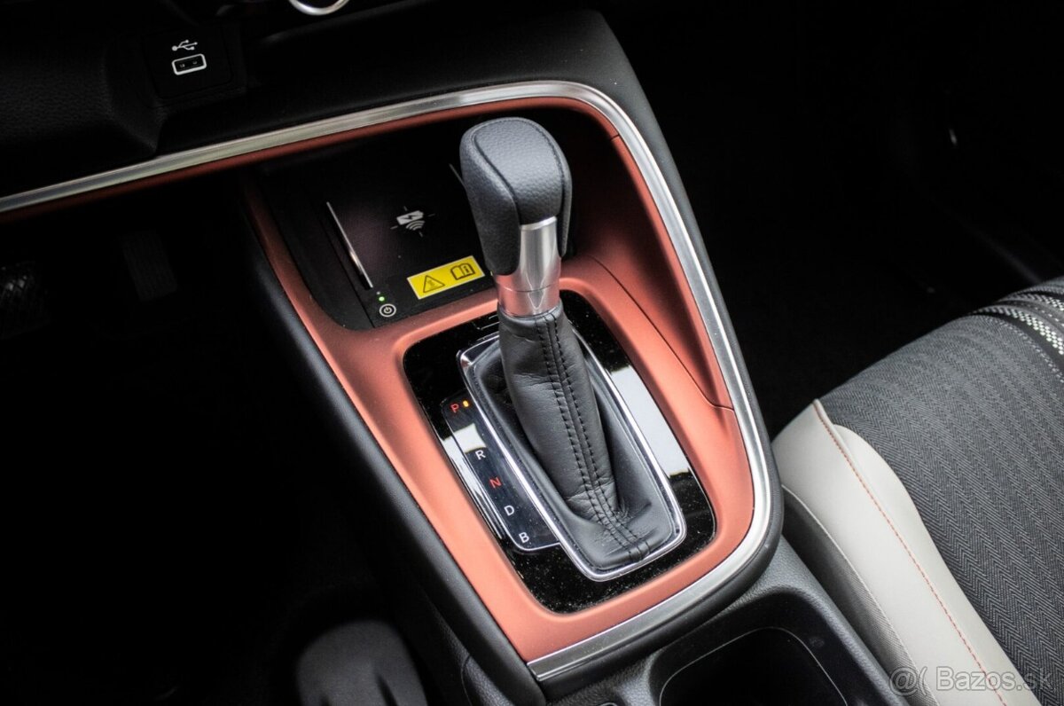 Honda HR-V E:HEV 1.5 i-MMD (2024) - 17