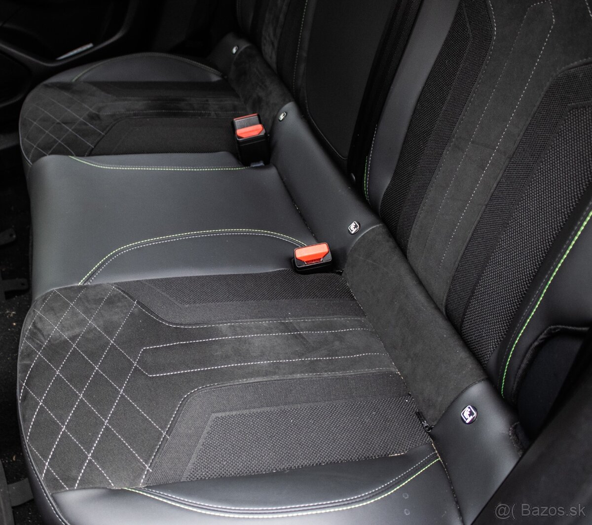 Peugeot 2008 e- GT 136k, 100kW, MOŽNÝ ODPOČET DPH - 17