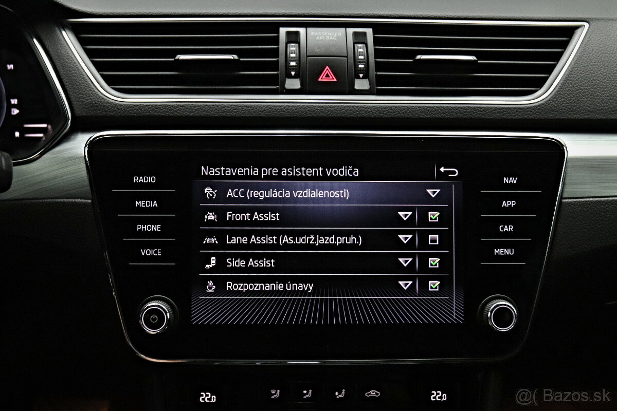 Škoda Superb Combi 2.0 TDI SCR Executive DSG - 17