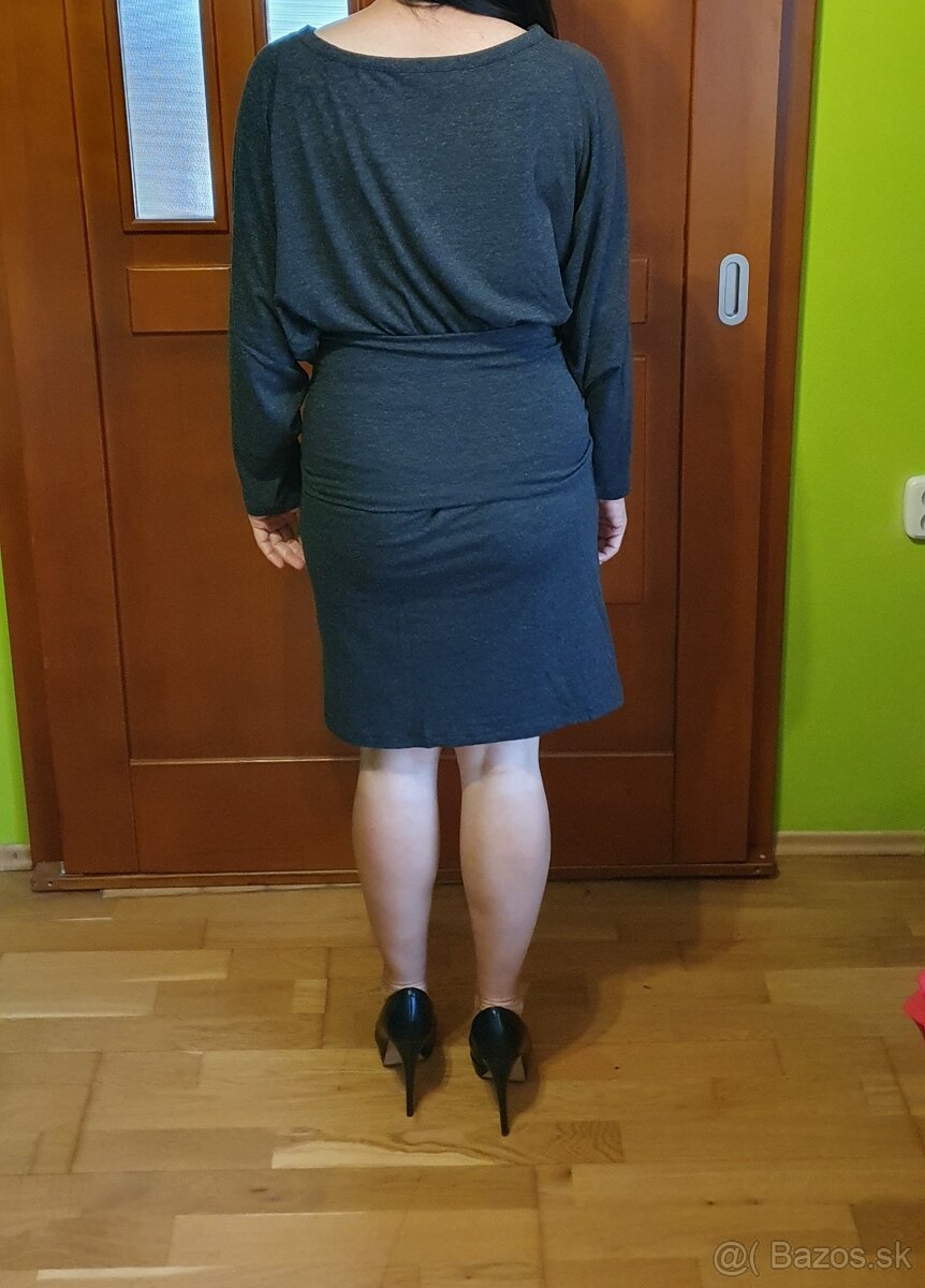 Predam saty velkost 34 a S/M ZNIZENA CENA - 17