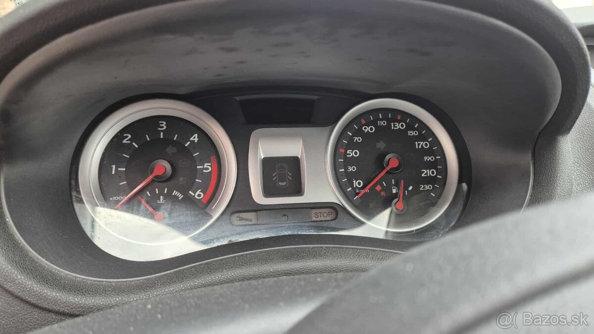 Renault Clio III 1,5DCI 76kw kód motora: K9KZ7 - 17