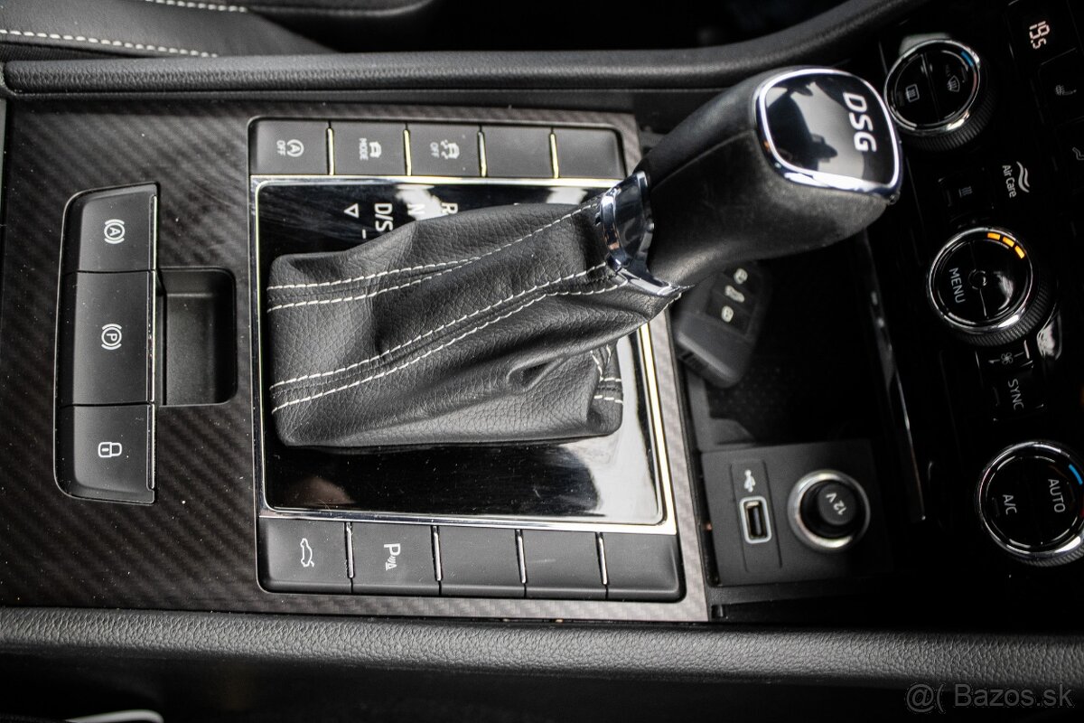 Škoda Superb Combi 2.0 TDI Sportline, 140kW (2020) - 17