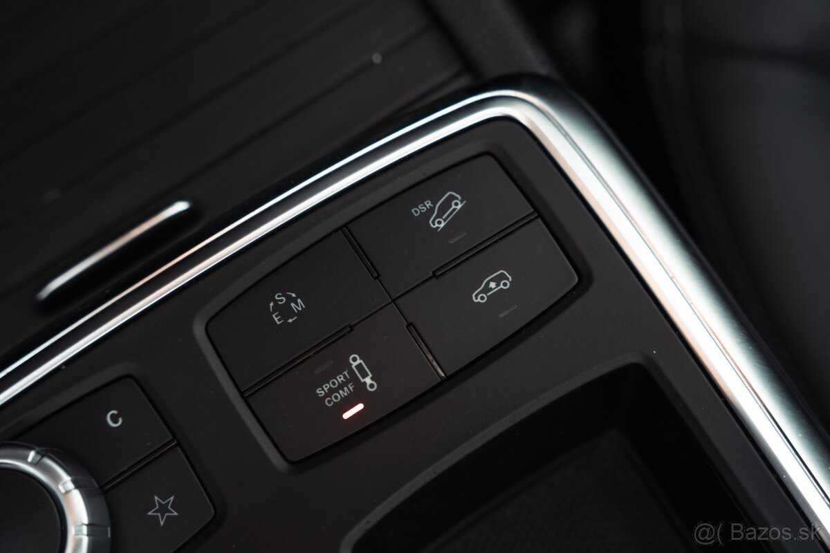 Mercedes-Benz ML 250 Bluetec 4Matic Bang&Olufsen - 17