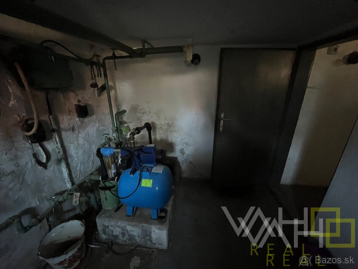 Veľký pozemok až 1699m2, samostatne stojaci RD, všetky IS, H - 17