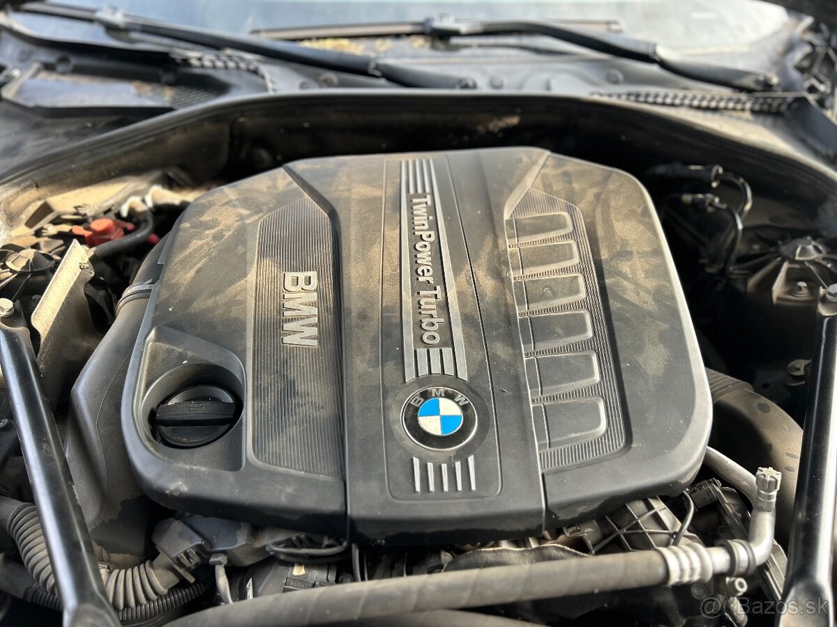 ROZPREDAM BMW F10 530d xDrive 190kw M-packet - 17