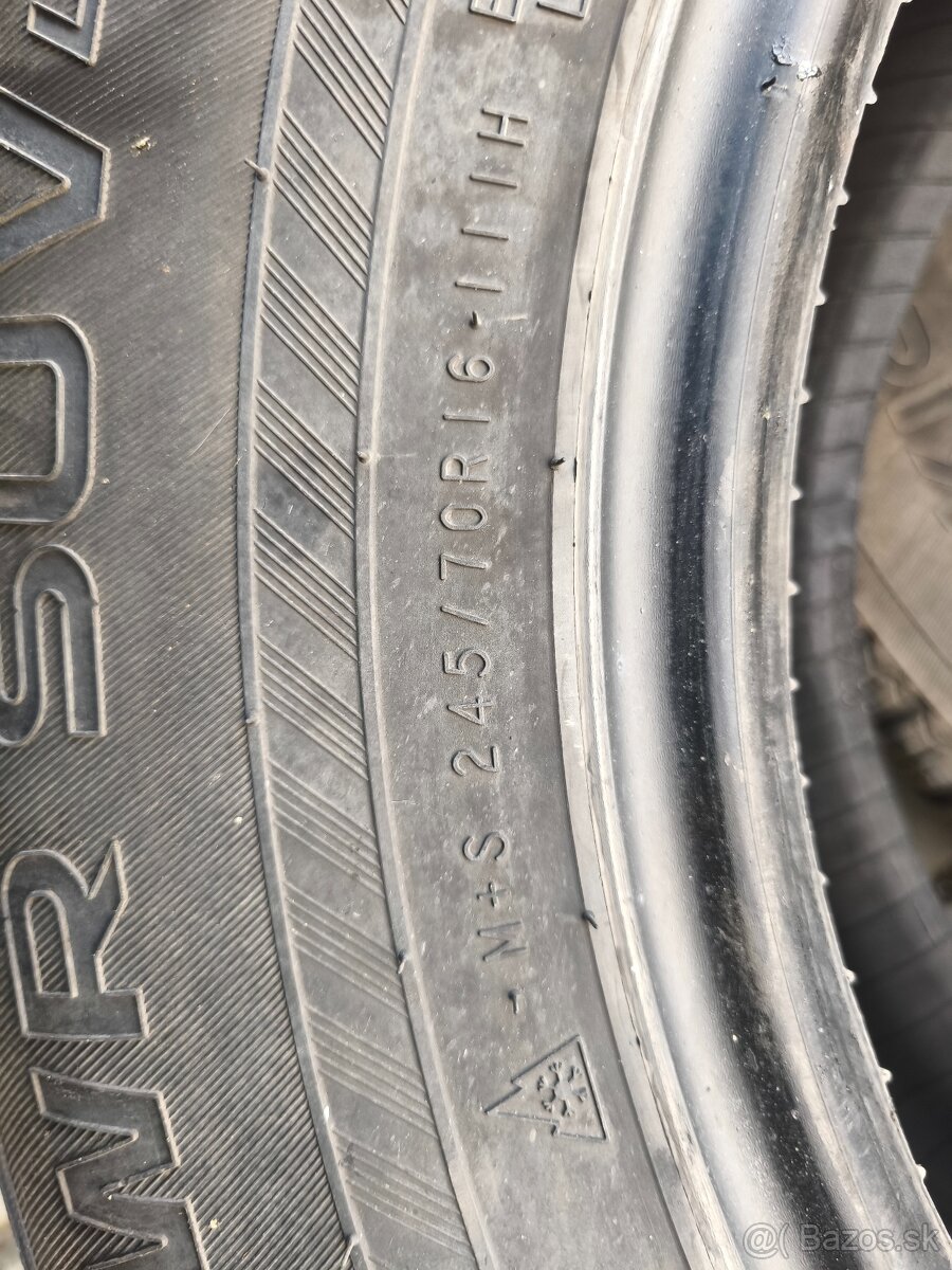 Nokian WR SUV4 245/70 r16 4+1 - 17