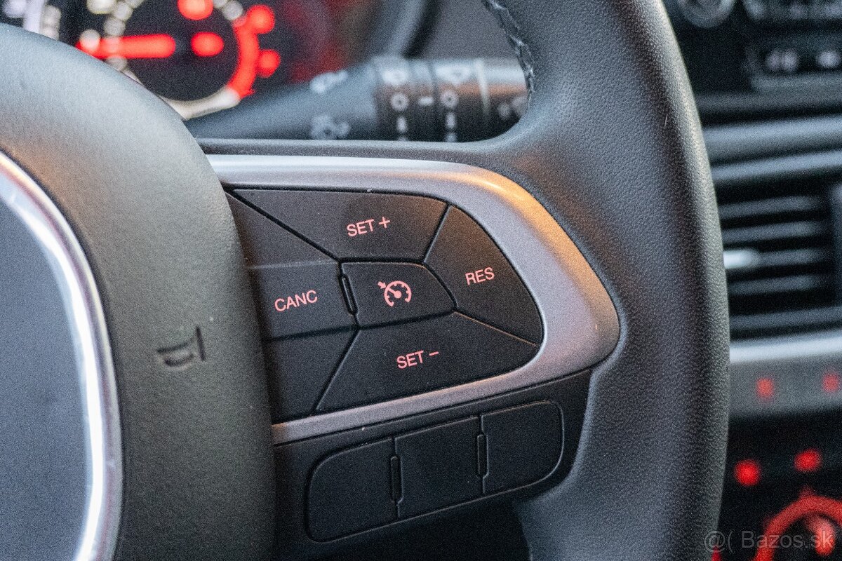 Fiat Tipo 1.4 benzín - 17