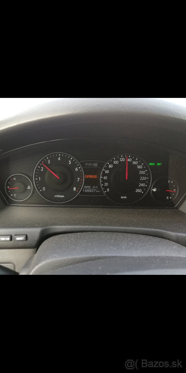 Predám kia opirus 3.8 v6 limuzína 5m - 17