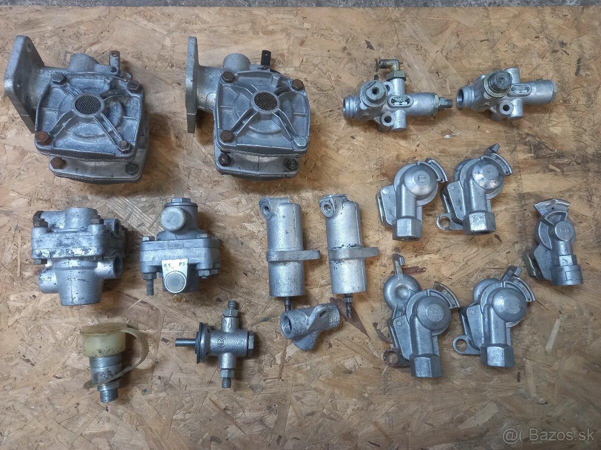 LIAZ Rôzne diely - 17