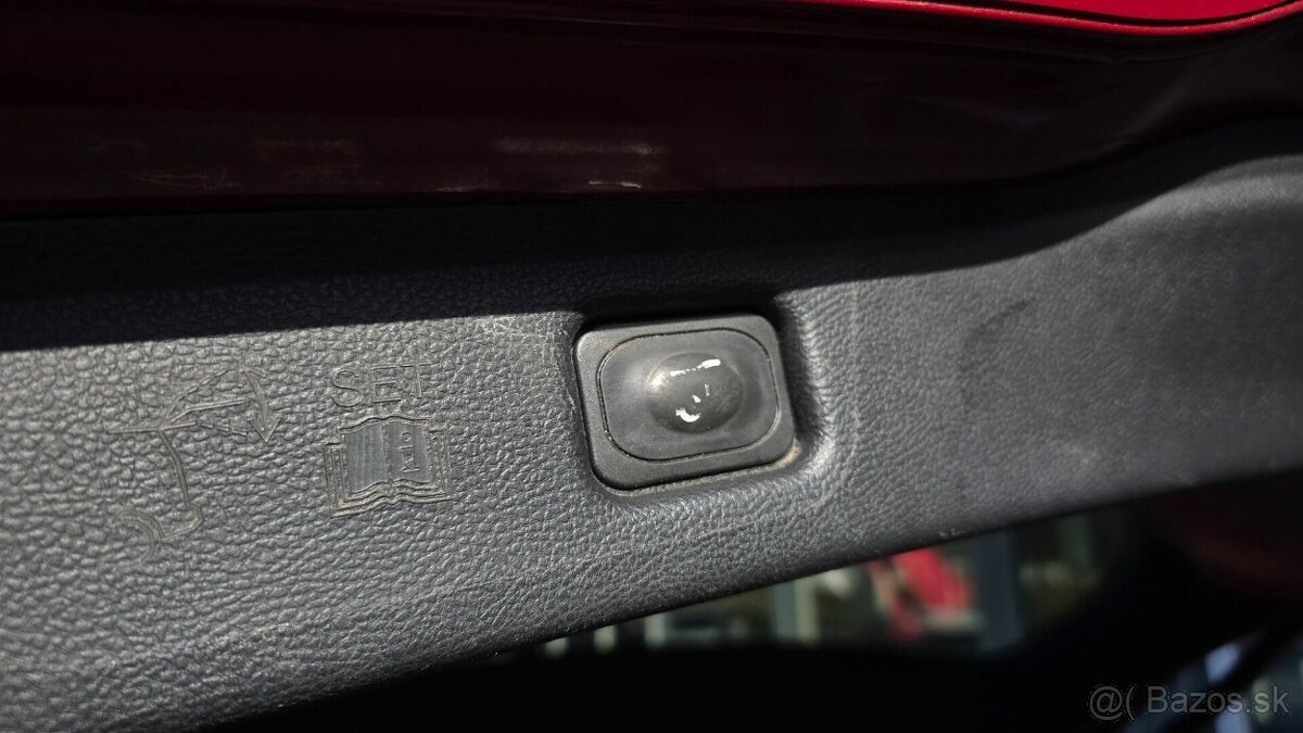 Ford S-Max 2.0 TDCi DPF Titanium - 17