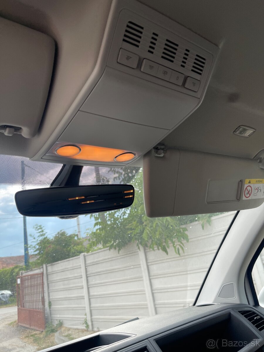 Volkswagen Caravelle T6 - 17