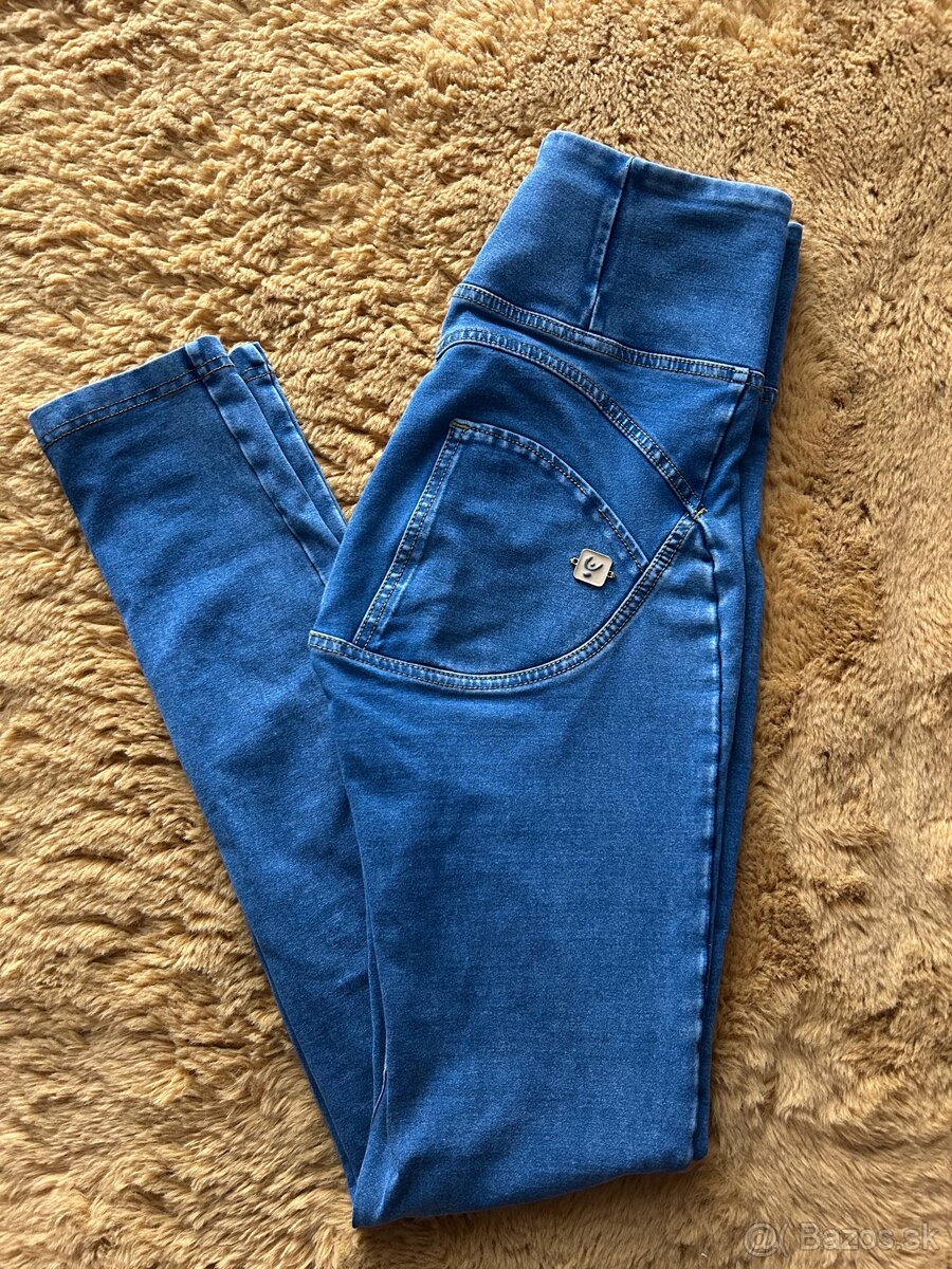 RÔZNE FREDDY JEANS - 17