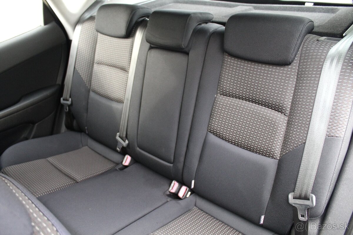 Hyundai i30 1.6 CRDi Comfort - 17