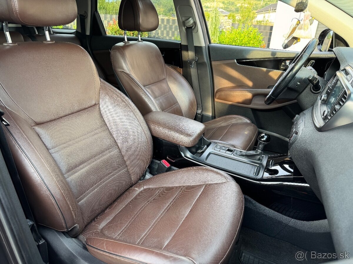 Kia Sorento 2.2 CRDi VGT 4WD 147kw Platinum A/T 7m - 17