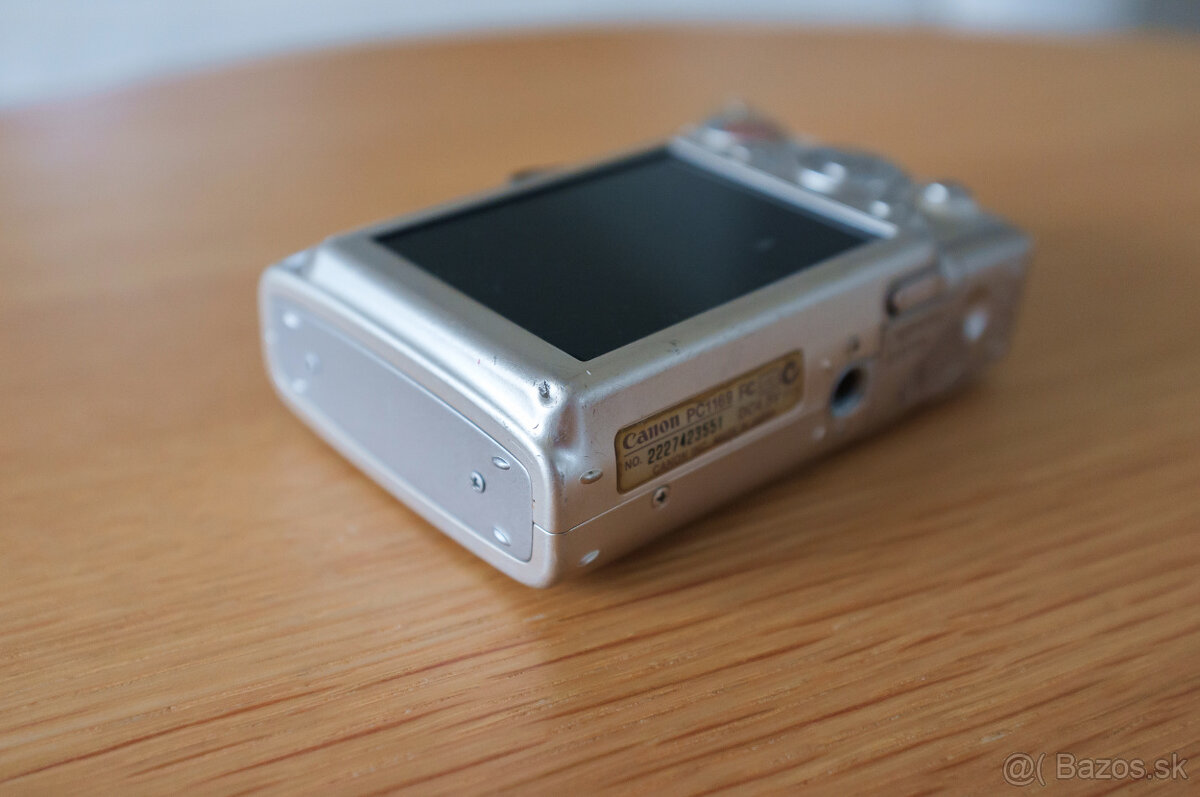 Canon PowerShot SD550 - 17