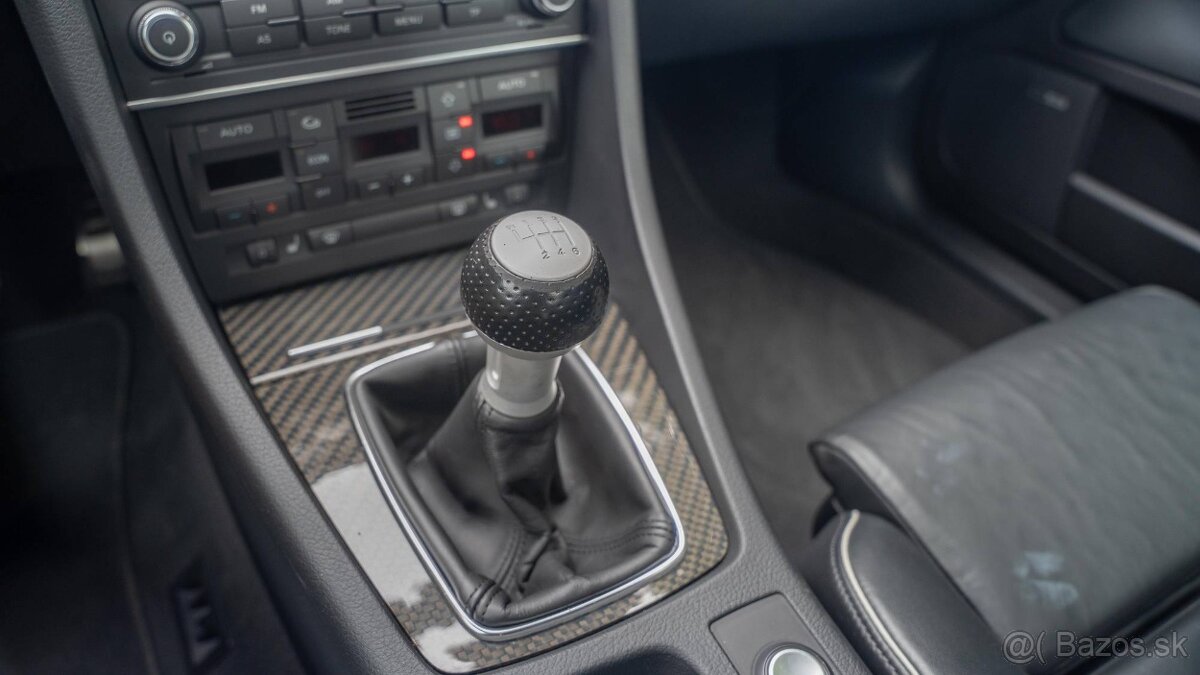 Audi RS4 quattro (generace B7) 2006 - 17