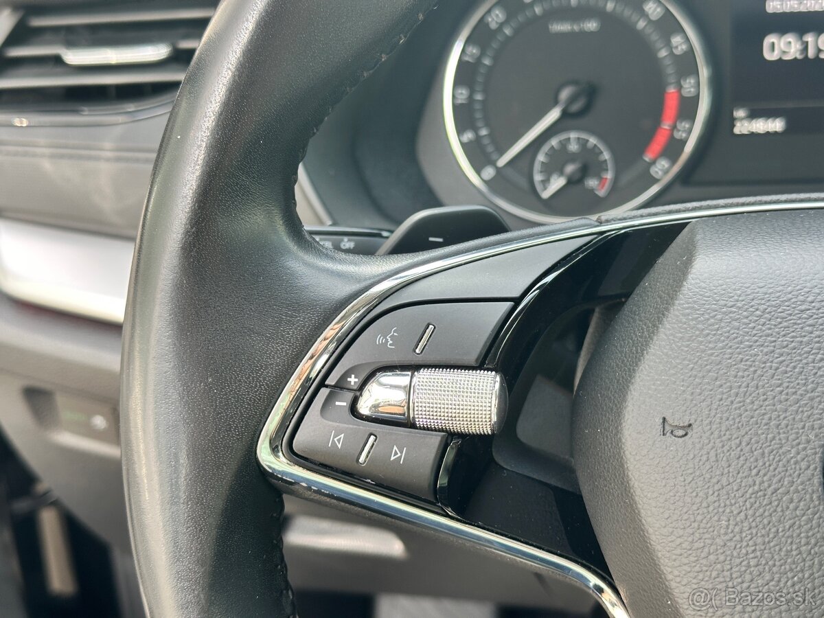 Škoda Octavia Combi DSG - 17