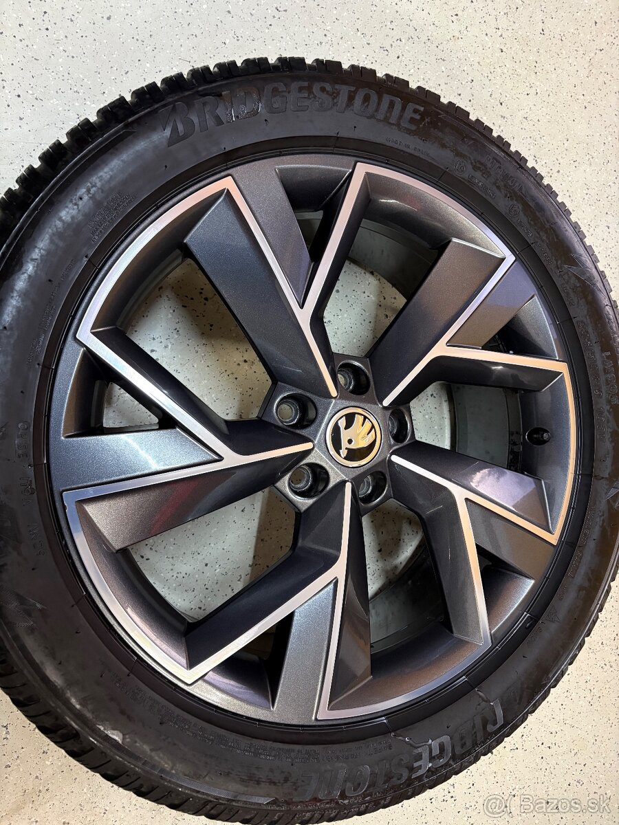 ZIMNÁ SADA SKODA TRIGLAV 5x112 R19 + ZIMNÉ PNEU 235/50 R19 - 17