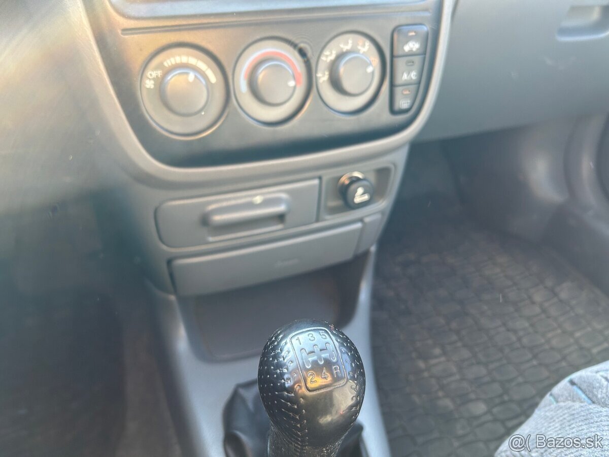 Honda CR-V 2.0i 108 kW 4x4 - 17