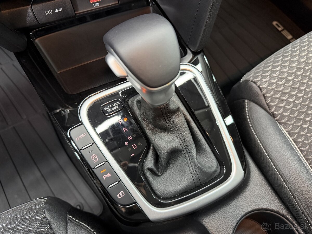 KIA Ceed Gold 1.5 T-GDi A/T - 17