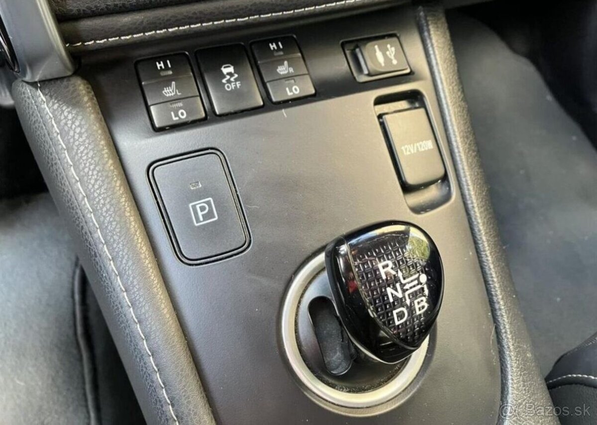 Toyota Auris 1.8-AUTOMAT-NAVI-KAMERA - 17