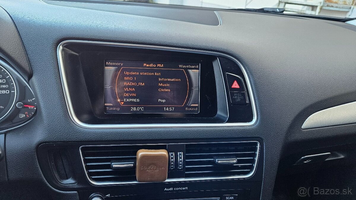 Audi Q5 2.0 TDI 177k DPF quattro Prestige S tronic - 17