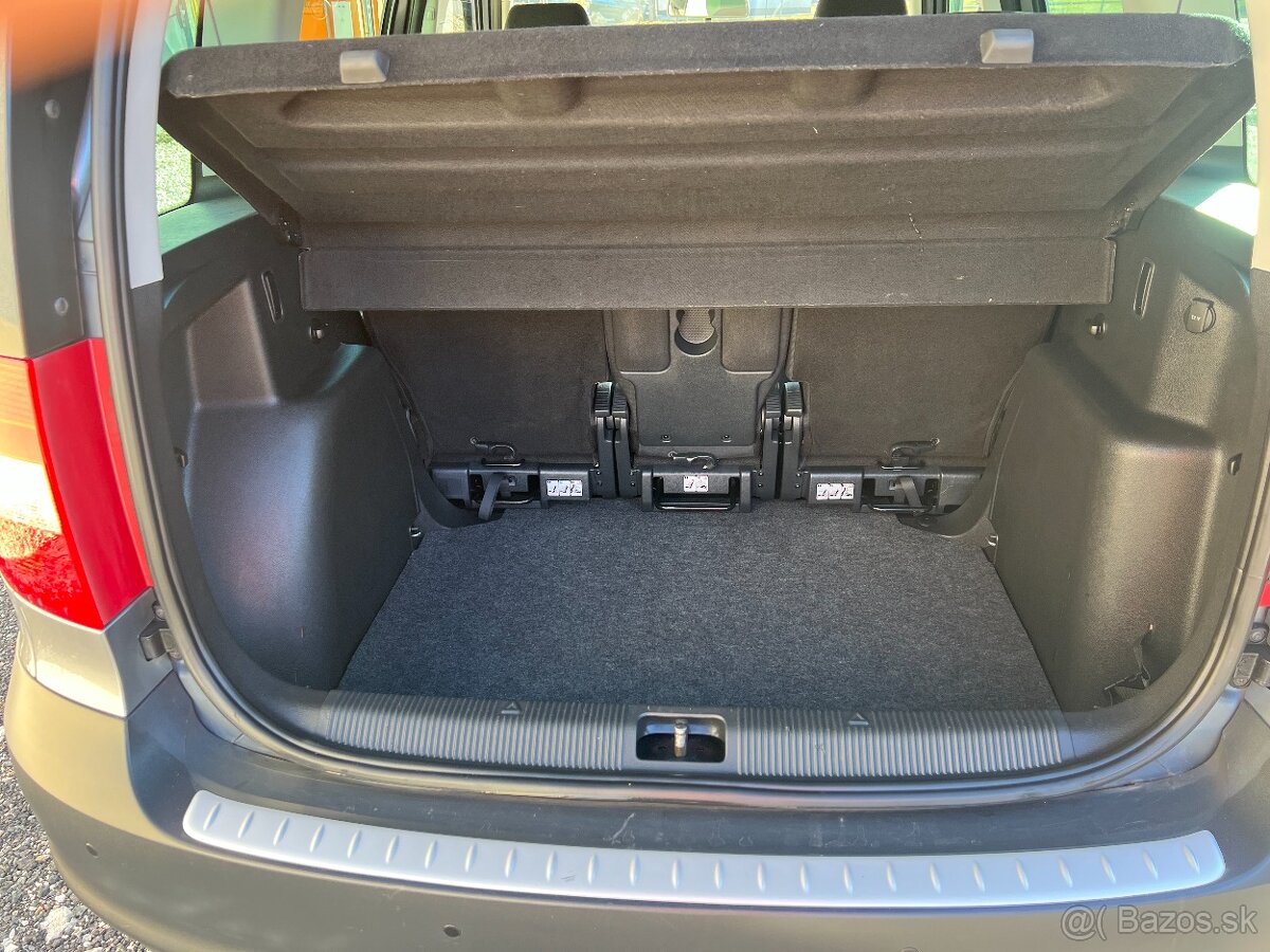 Škoda Yeti 1.2 TSi ACTIVE - 17