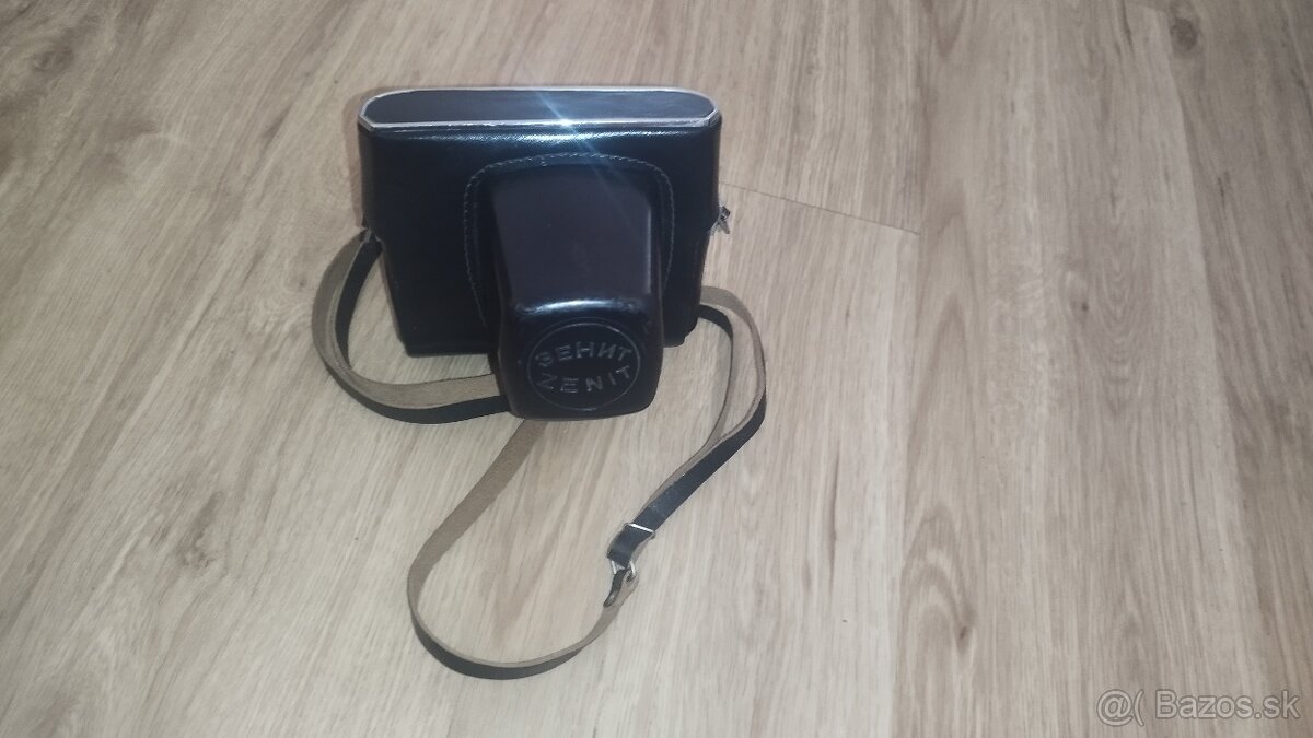 Zenit EM, Helios 44M-4, 2/58 - 17