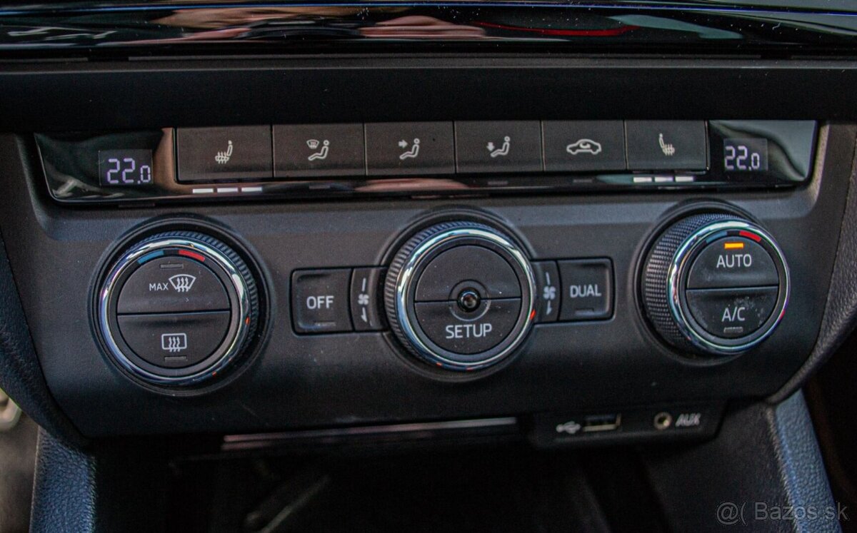 Škoda Octavia 3 Combi 2.0 TDI DPF RS - 17