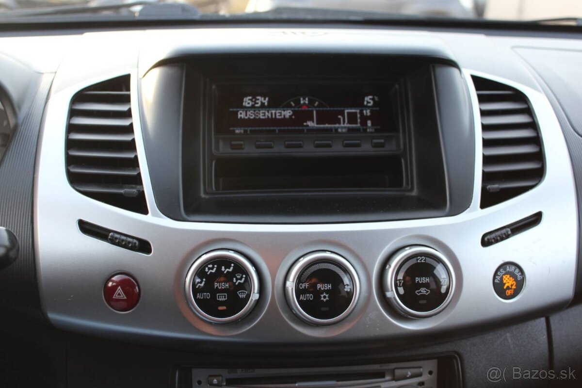 Mitsubishi L200 2.5 DI-D Double Cab Invite - 17