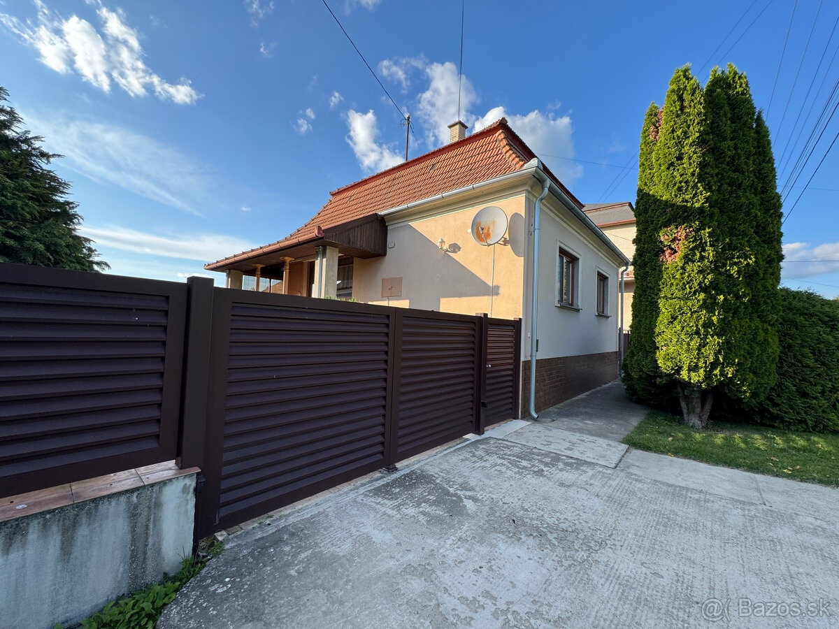 IBA U NÁS Ponúkame NA PREDAJ rodinný dom v Kolárove - 17