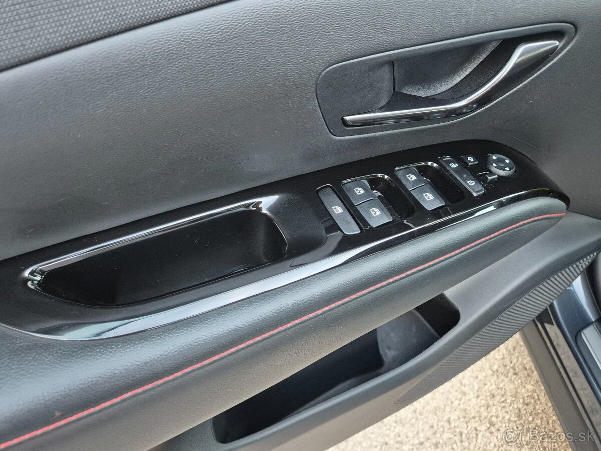 Predam Hyundai Tucson N-Line 1.6 Tgdi PHev 4x4 AT. 2023 - 17