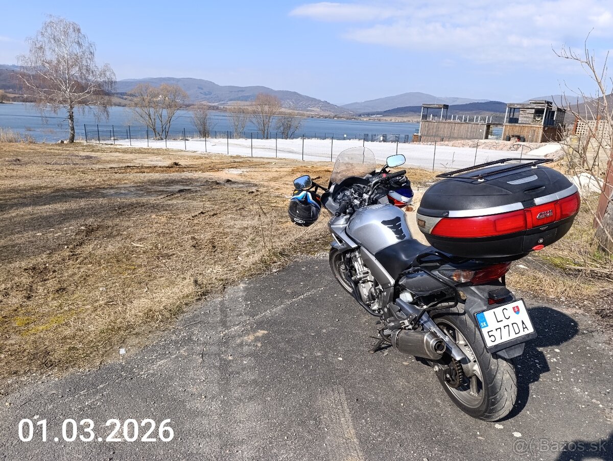 Pedám Honda CBF 1000 - 17