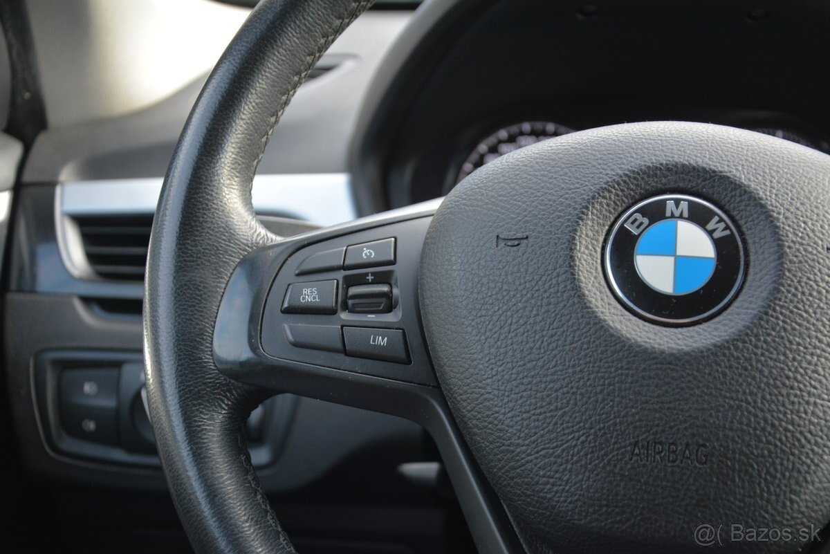 BMW X1 2018 1.50 D 316sD - 17