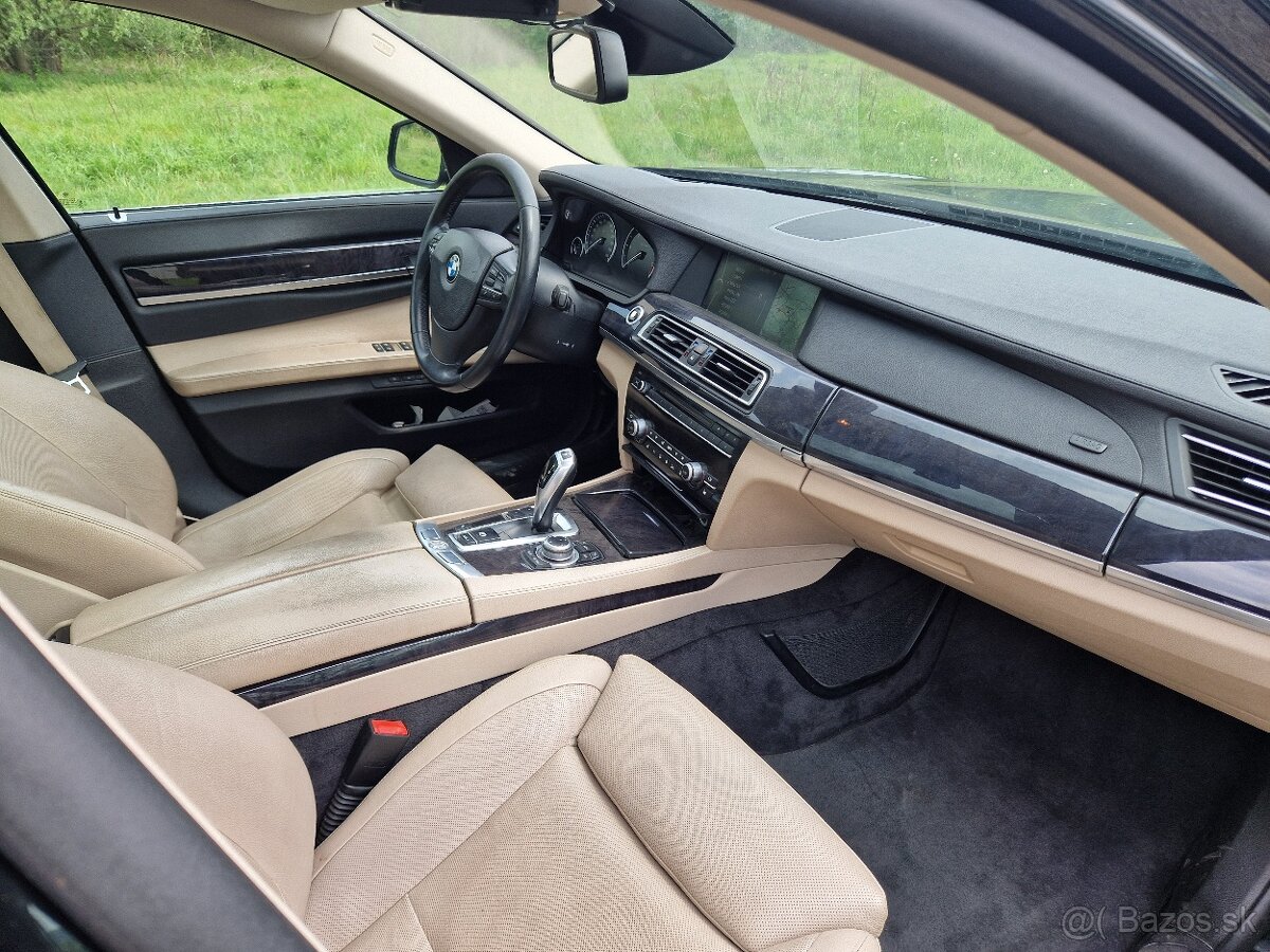 BMW 730 D , F01 - 17