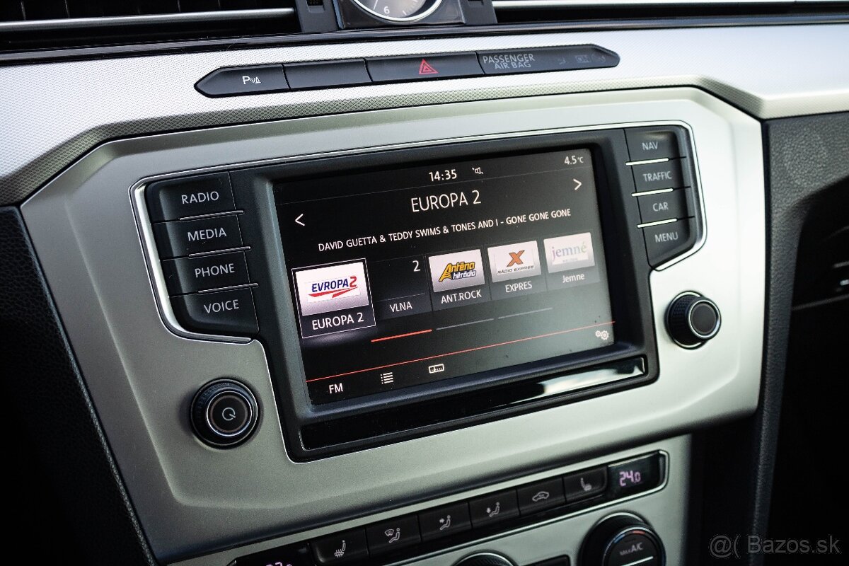 Volkswagen Passat Variant 2.0 TDI BMT Comfortline DSG - 17