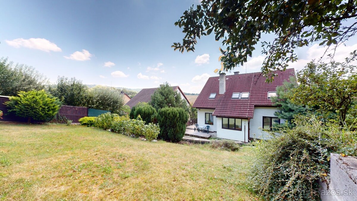 Predaj 8 izb. rodinného domu v krásnom prostredí v meste Myj - 17